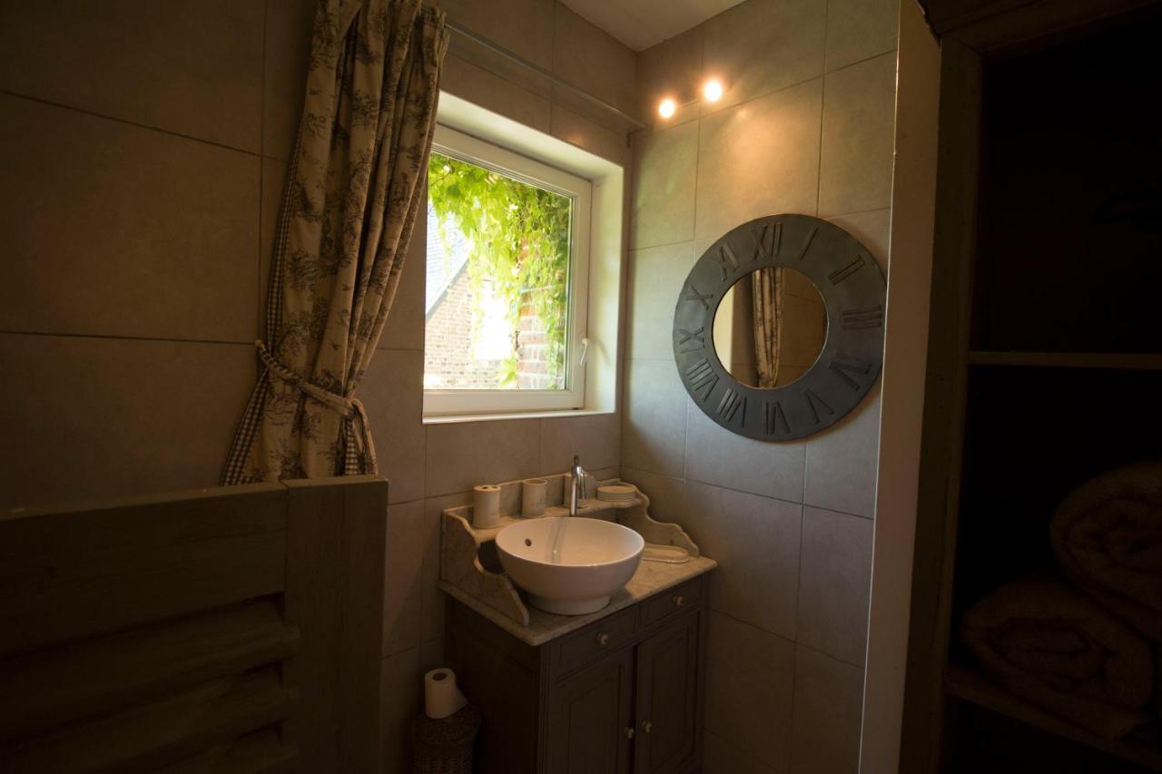 Cottage "Le Bleu D'Orage" Domaine De 7Ha Au Calme Vimoutiers Ngoại thất bức ảnh